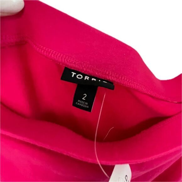 New Torrid Bright Pink Dress - Size 2X - Picture 4 of 6